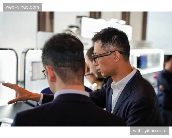 联盟与科技巨头敲定协议，下赛季起全面推行AR实时数据叠加观赛模式